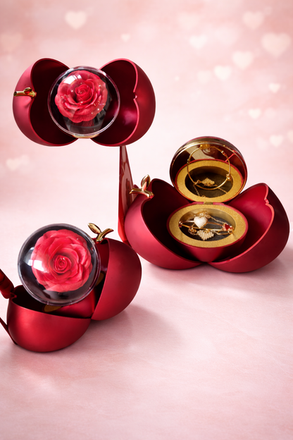 Apple-Shaped Jewel Box