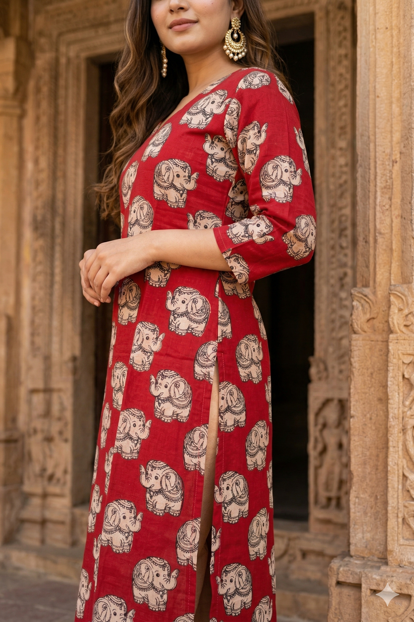 Red & Beige Elephant Print Kalamkari (IB0346)